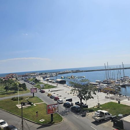 Blue Marina Sea View Apartment Mangalia Exterior photo