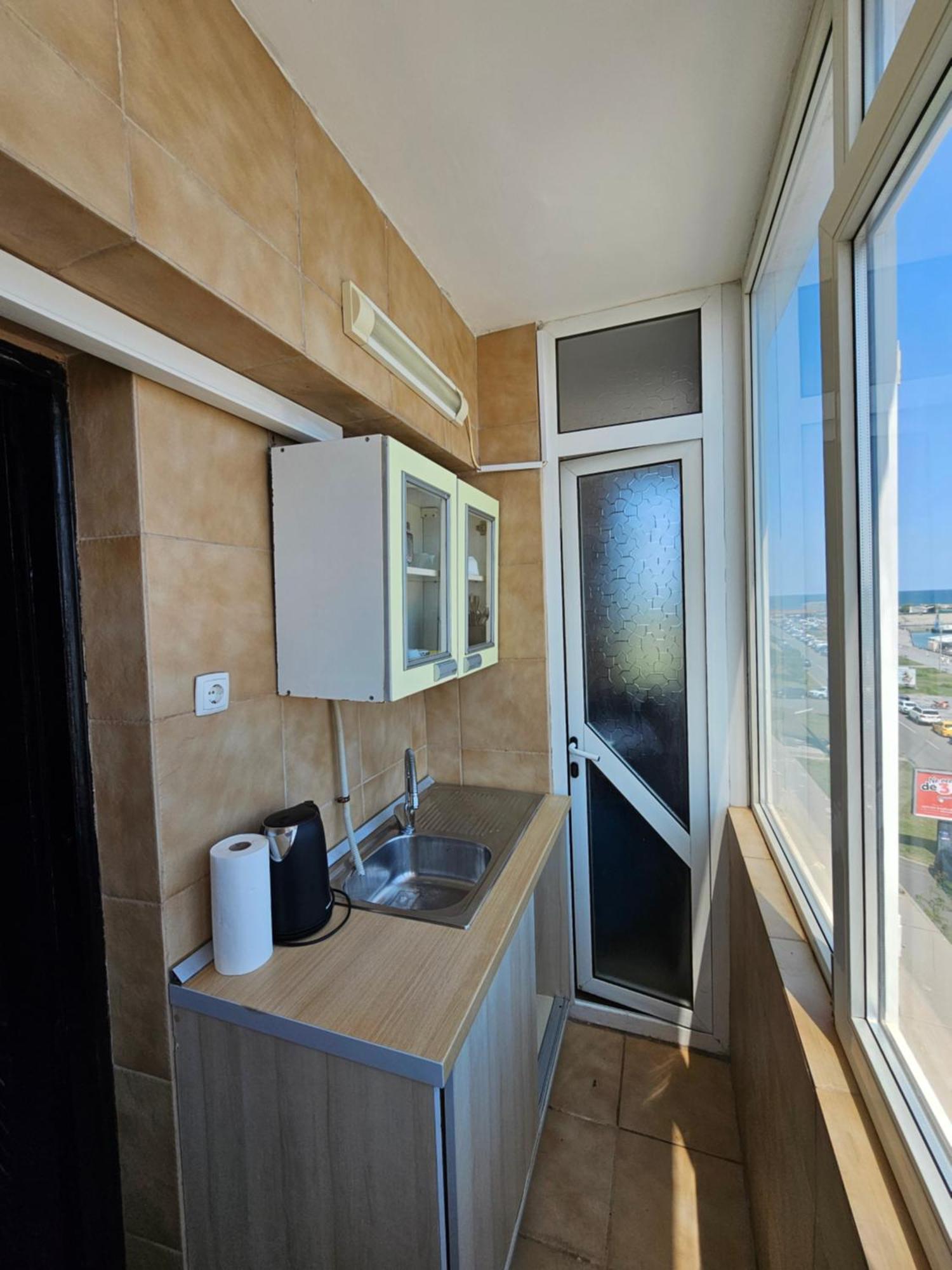 Blue Marina Sea View Apartment Mangalia Exterior photo